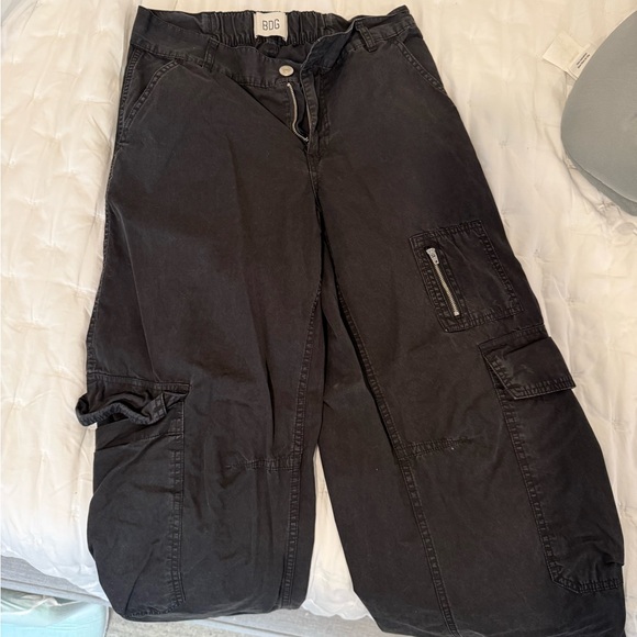 BDG Pants - BDG Black Wide-Leg Cargo Pants